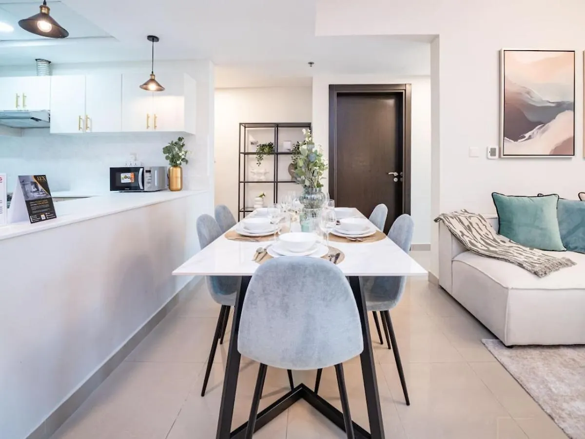 Sleek 2 Bed In Sports City Dubai