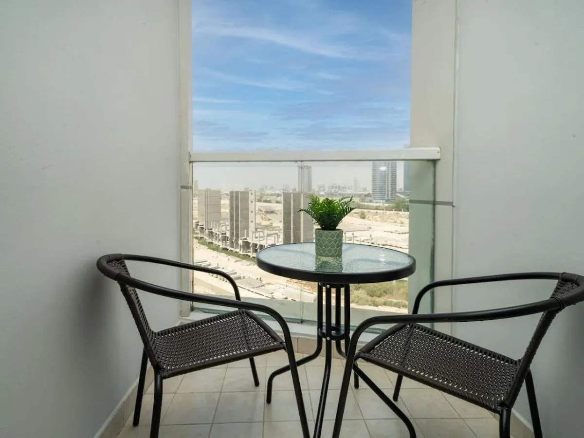 Sleek 2 Bed In Sports City Dubai Apartment